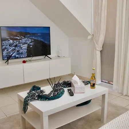 Rooftop Ocean View Big Terrace Апартаменты Кальяо-Сальвахе