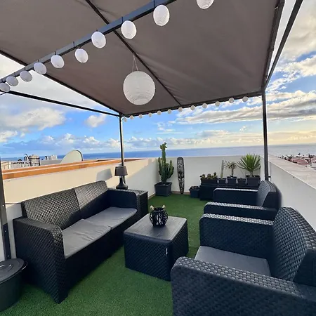 Rooftop Ocean View Big Terrace Apartment