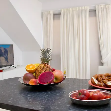 Rooftop Ocean View Big Terrace 아파트 칼라오살바헤