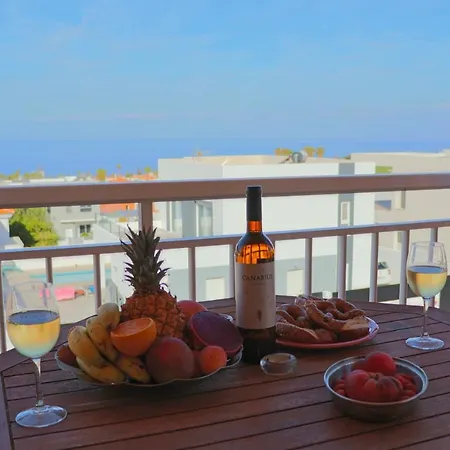 Rooftop Ocean View Big Terrace 아파트 *